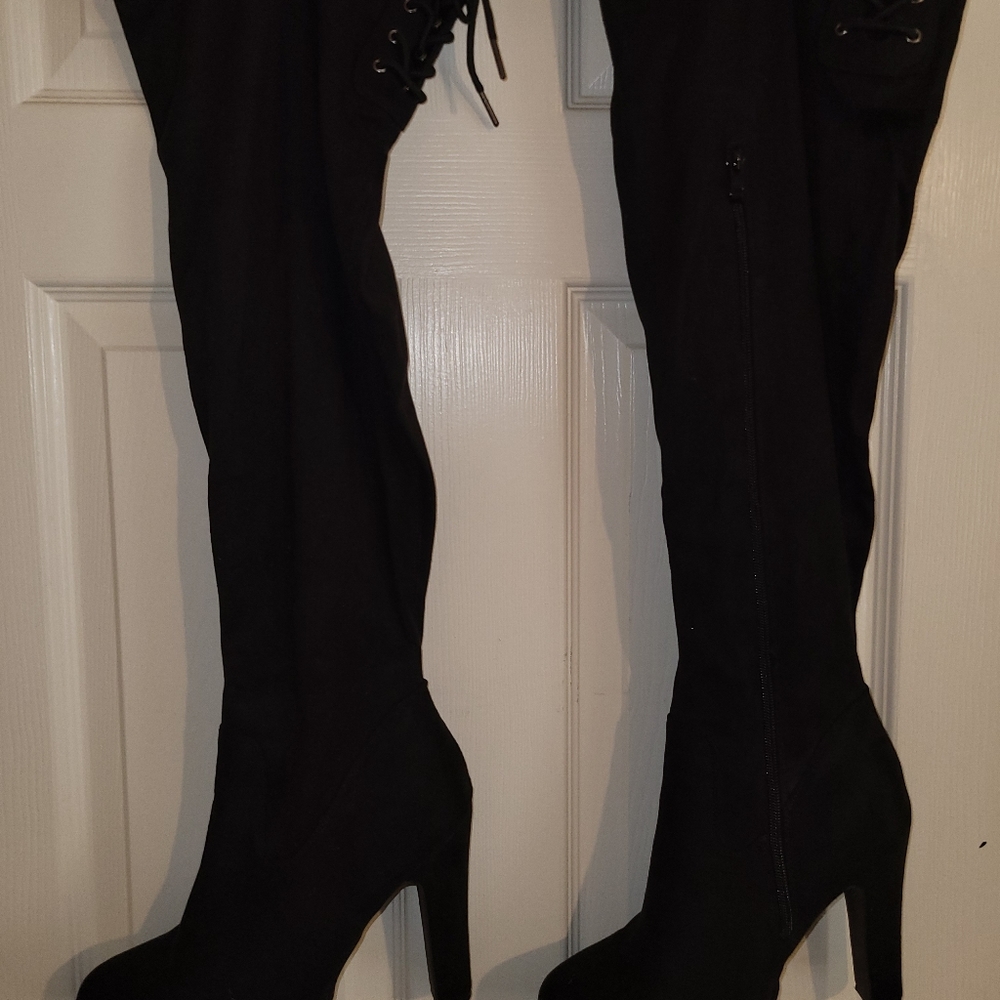 Torrid black boots size 10.5